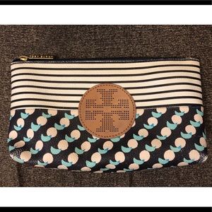 Tory Burch makeup case